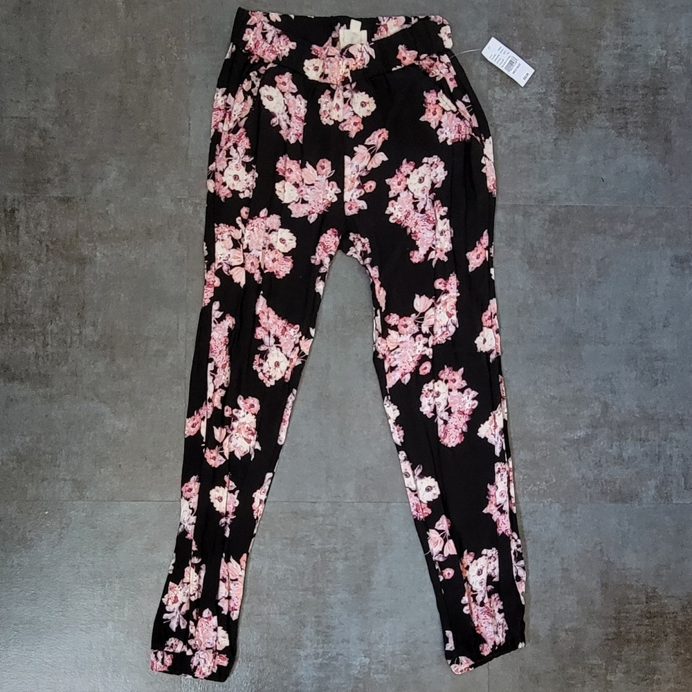 LA Hearts Floral Joggers, Women's Size Medium NWT!